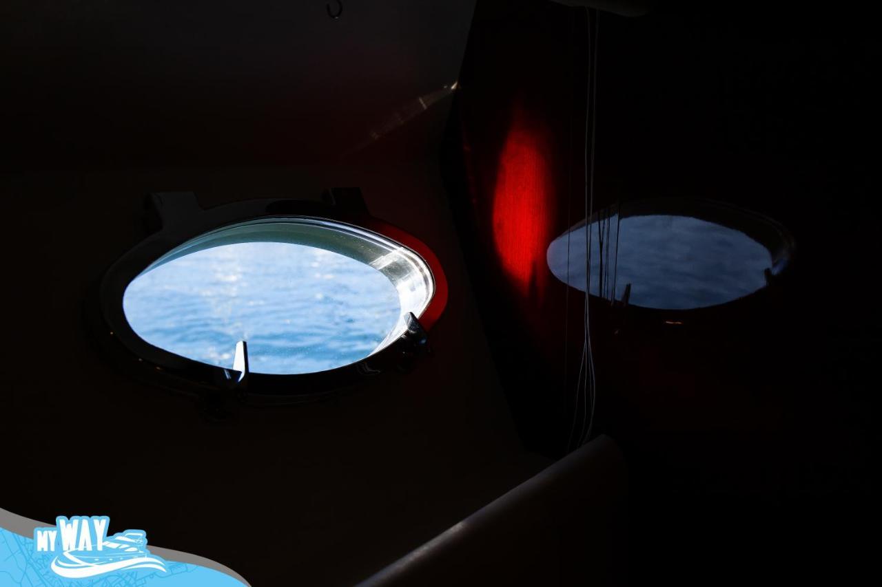Barco No Coracao Da Cidade - Iate De 5 Estrelas เวียนา โด กัสเตโล ภายนอก รูปภาพ